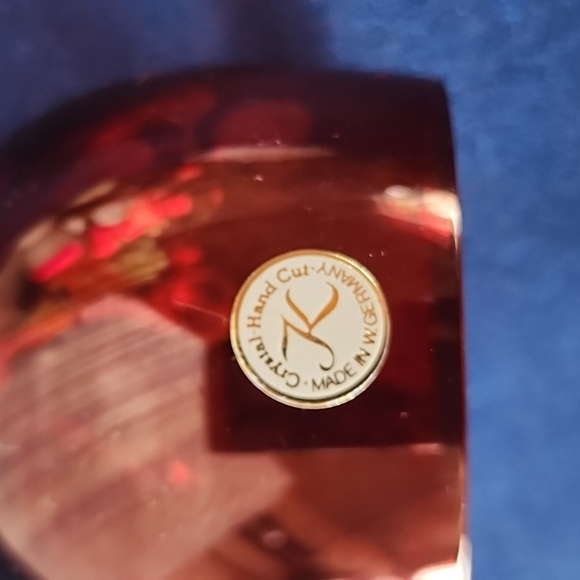 Vintage, Ruby Red Crystal Handcut Bell. Beautifully Etched. (K) Made in Germany. - Picture 5 of 9